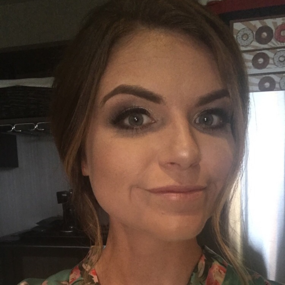 Meet your Posher, Chelsi